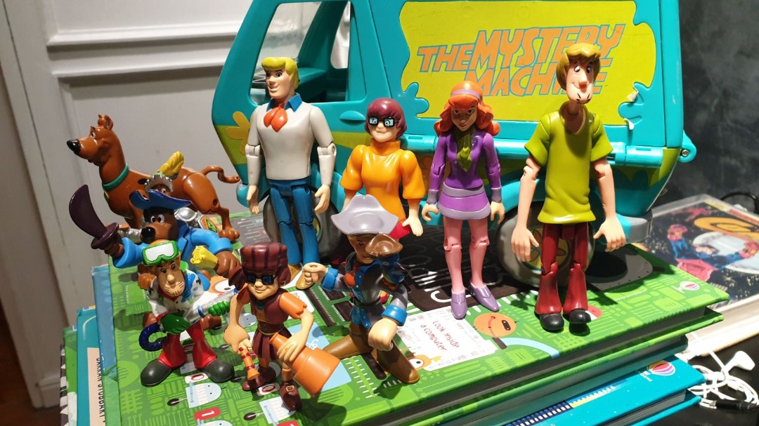 Vintage Scooby Doo Action figure lot / Mystery Machine TSEtoys, Hobbies