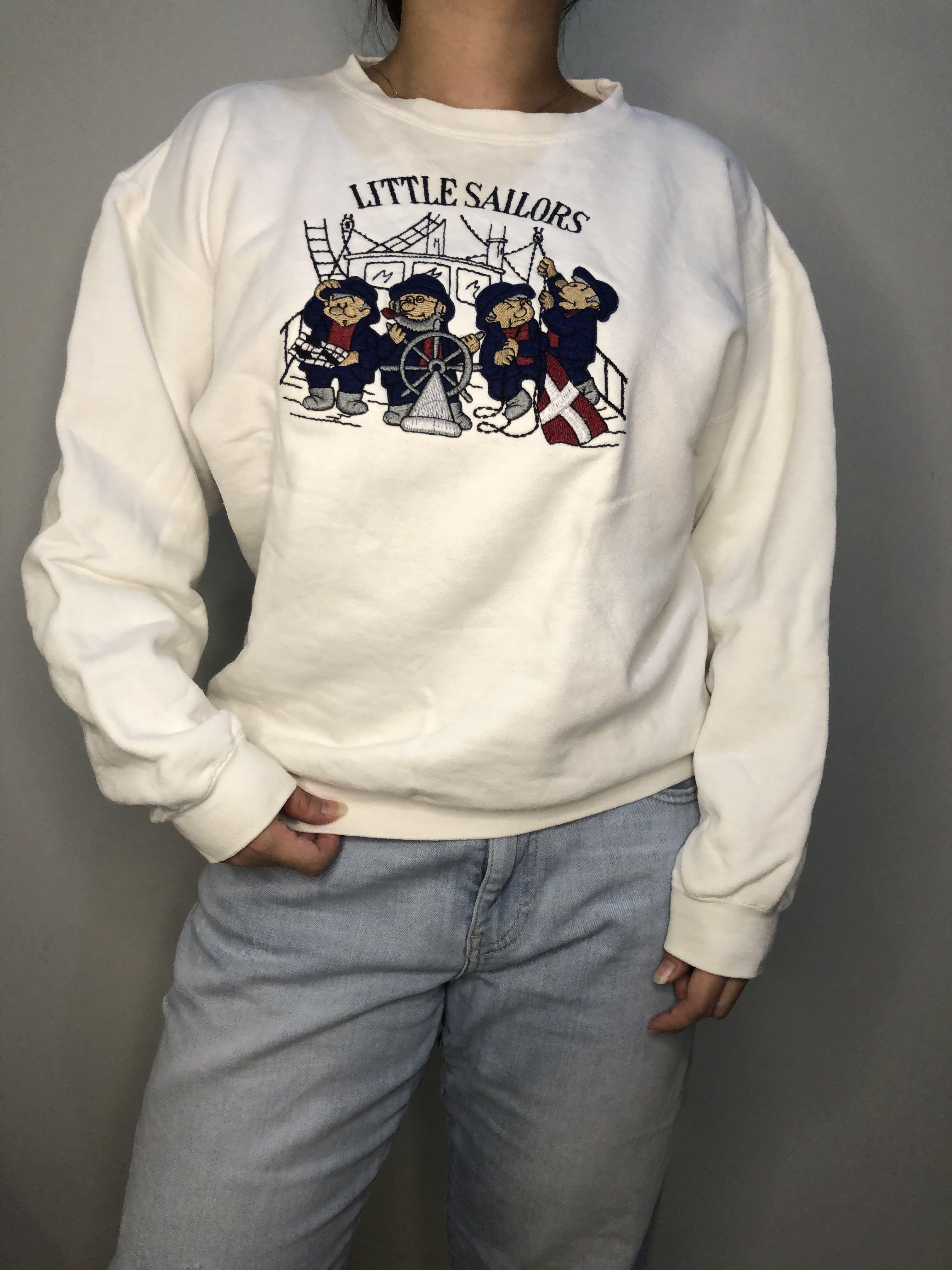White crewneck sweater (Category: Longsleeves) located in Cabanatuan. Submitted by _beanieee (Listing ID 1175222979, Image 1). Description: 💗 white crewneck with stitched design 💗 used only once 💗 best fits medium for that right oversized fit.