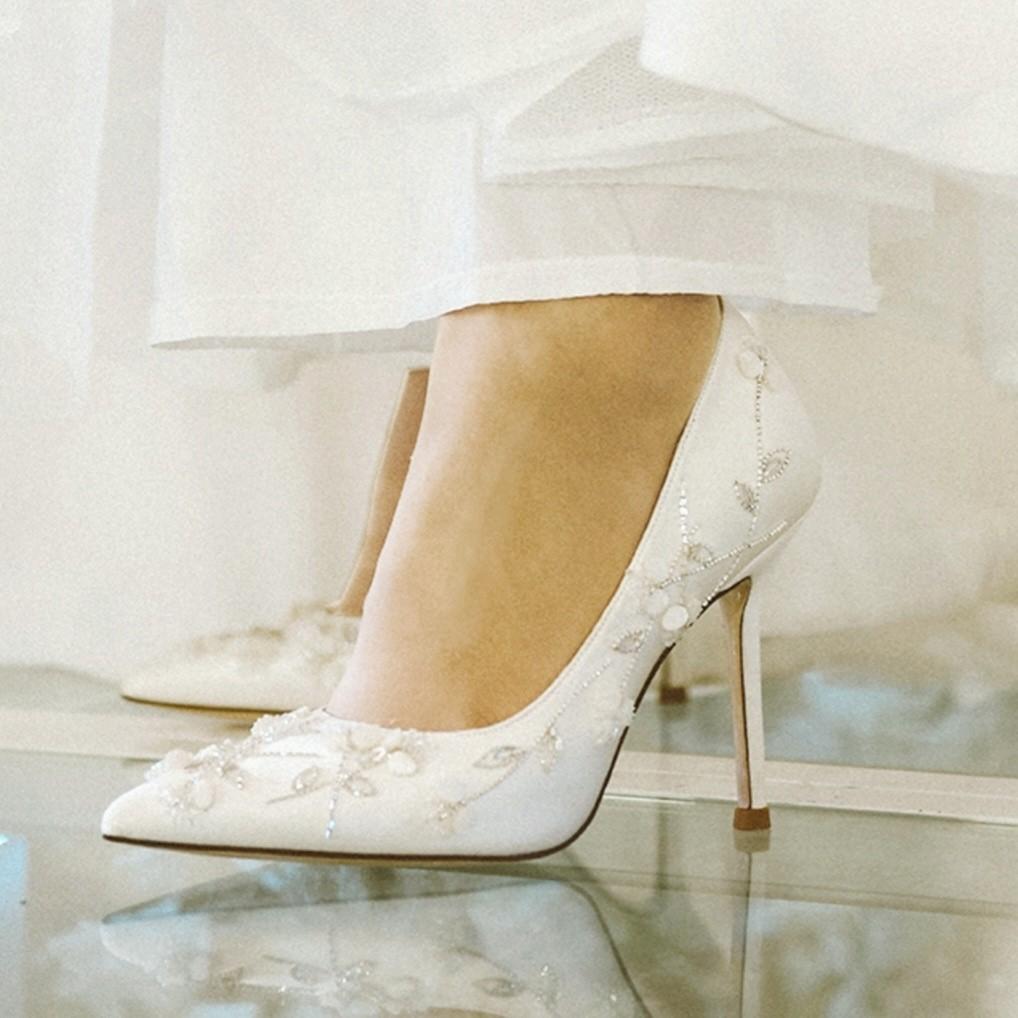 Louboutin white wedding shoes outlet