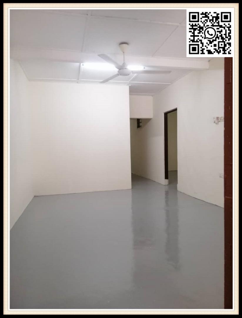 [RENT] Single Storey House Partly furnished 4R2B Seksyen Section 8 PJ