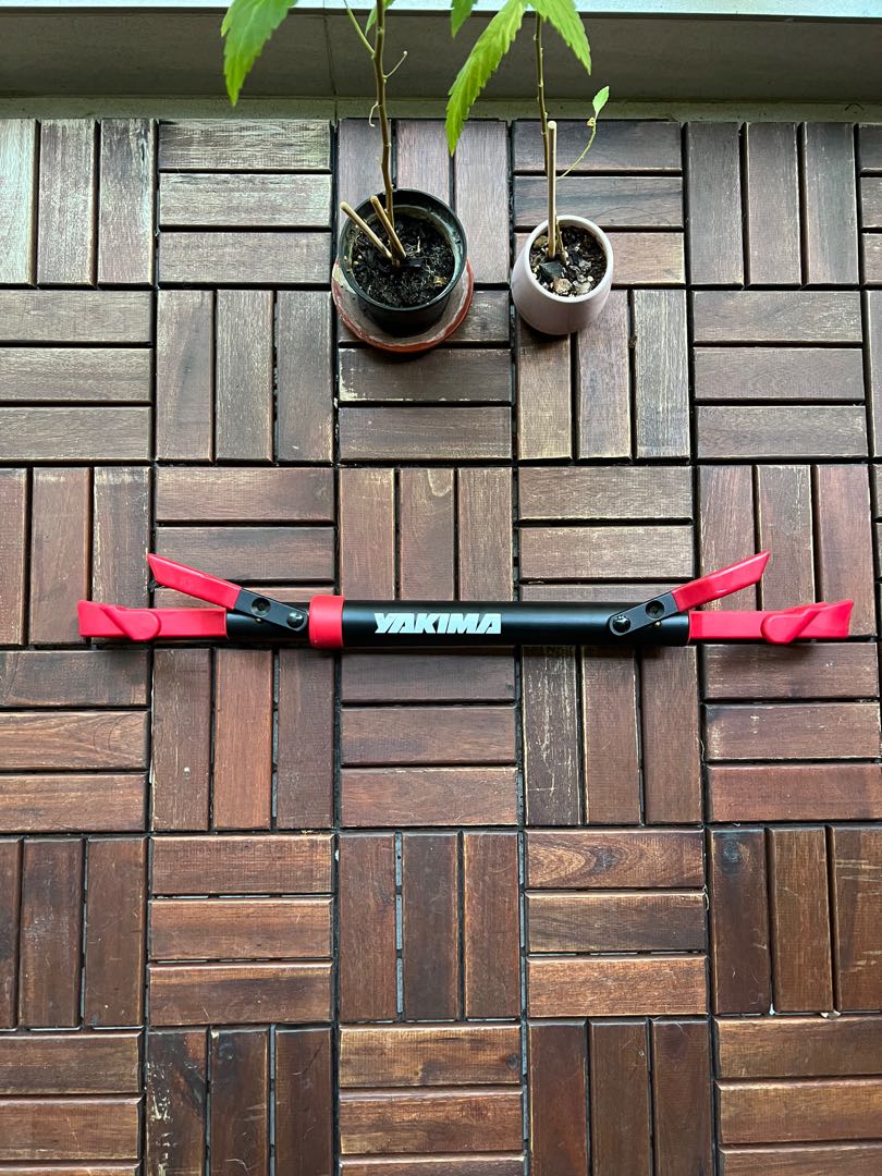 Yakima Metal Bicycle Top Tube Adapter Crossbar Bike Rack, Sports