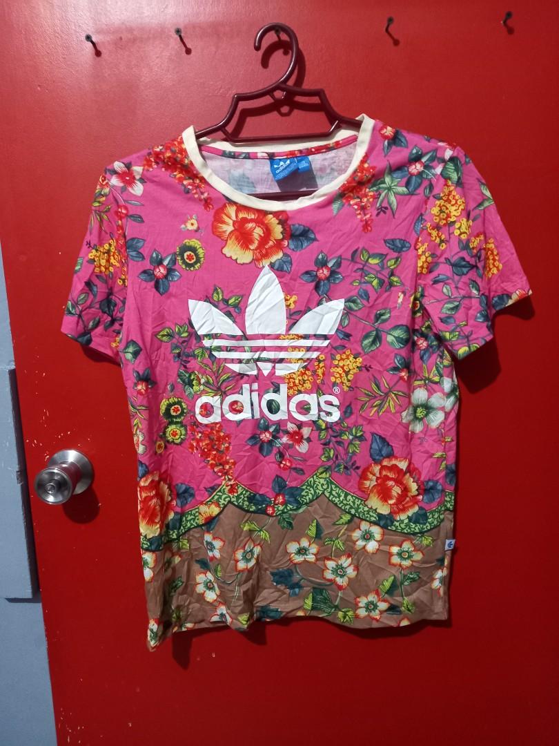 Pink floral adidas shirt outlet