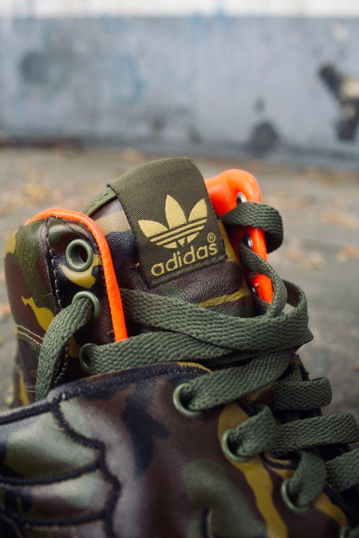 Jeremy scott camo wings store