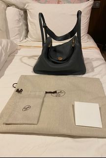 (Category: ) located in . Submitted by authenticbrandsforless (Listing ID 1175388607, Image 1). Description: .