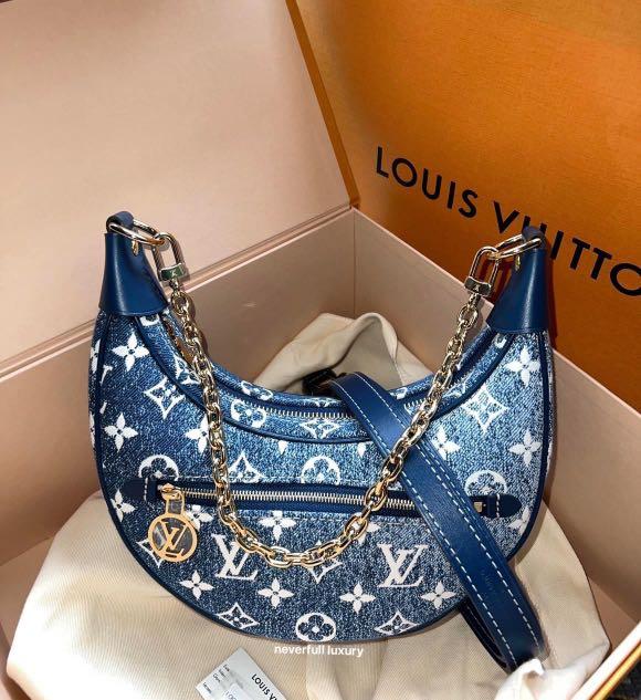 ❣️BNIB❣️Louis Vuitton Loop Bag in Navy Blue Denim Jacquard Bag, Luxury, Bags  & Wallets on Carousell