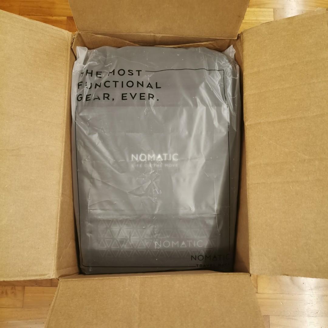 BNIS LIFETIME WARRANTY Nomatic Travel Pack 20L expandable to 30L, Men's