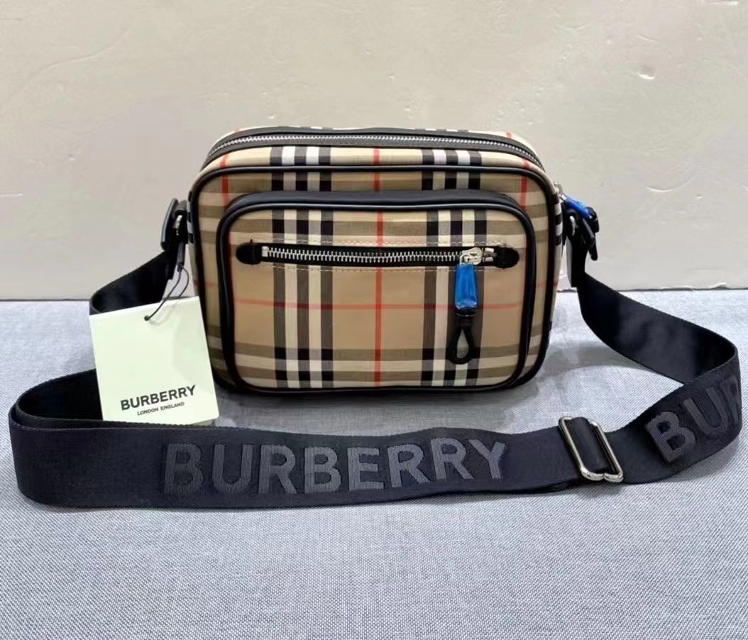 Vintage burberry purse cheap