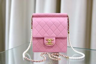 (Category: ) located in . Submitted by astarbags (Listing ID 1175313469, Image 1). Description: .