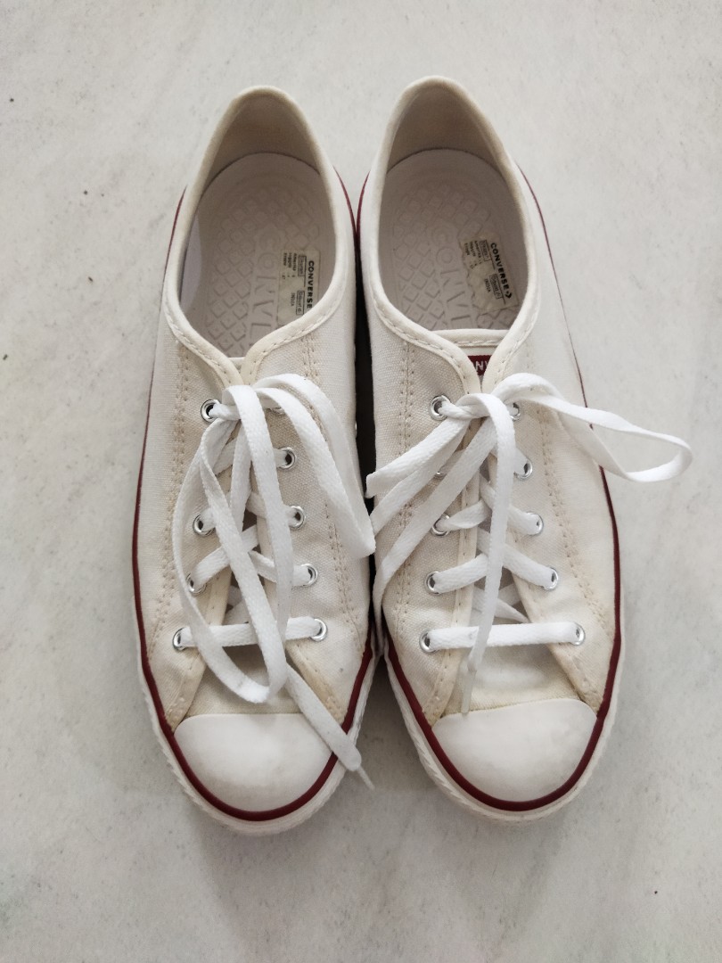 Dijual Sepatu Kets Wanita Converse Original Second Jarang Dipakai