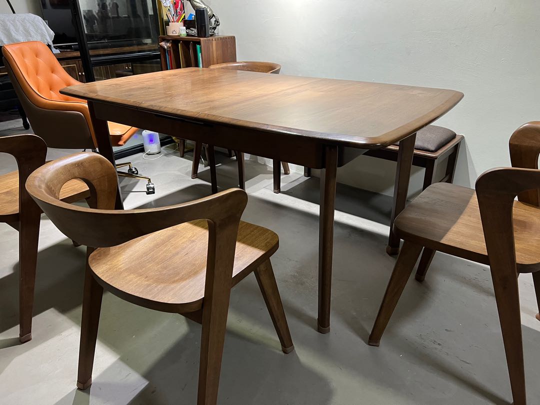 dinette set with chairs