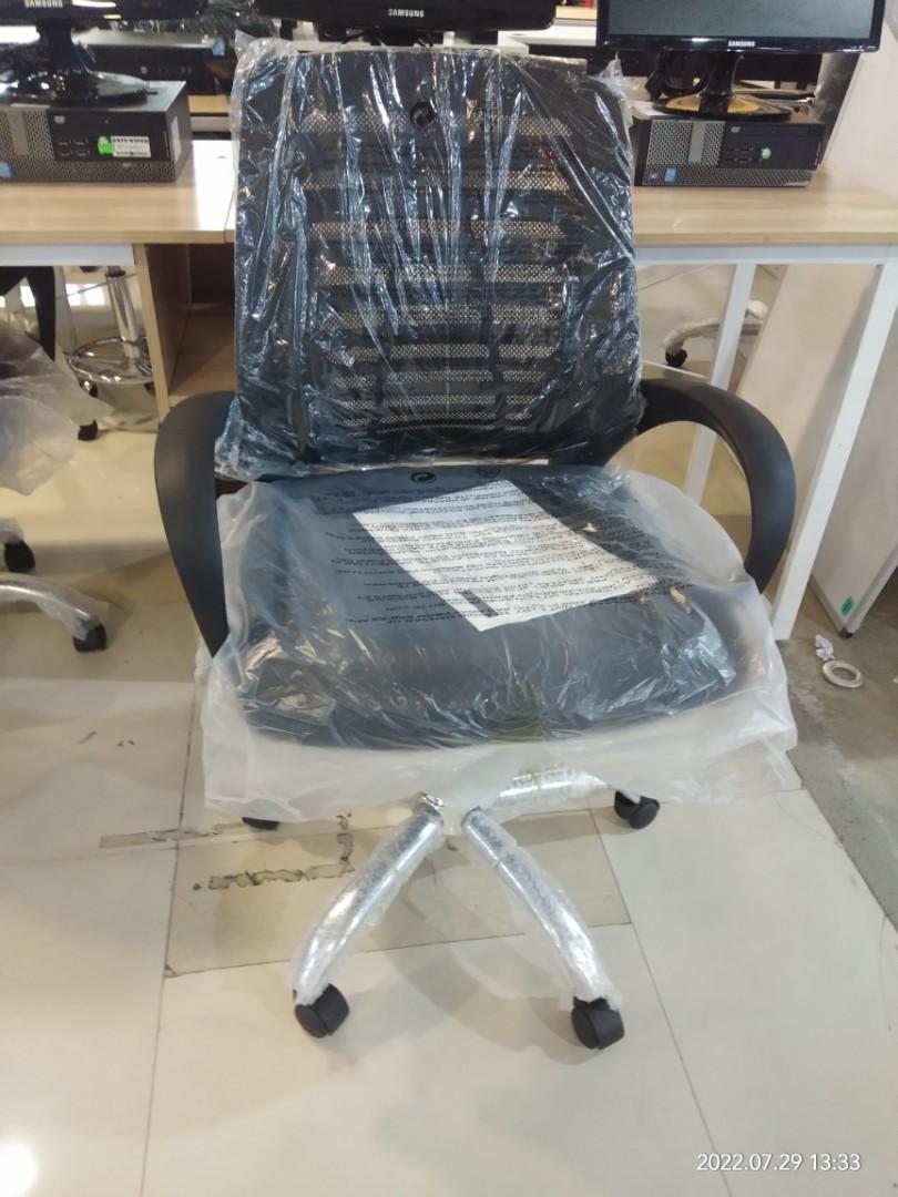 Donovan office Swivel Chair midback mesh with arm and steel base Mode