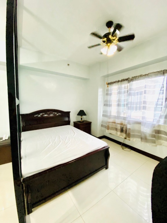 For Rent Studio Deluxe, Mckinley Hill, Taguig City, Property