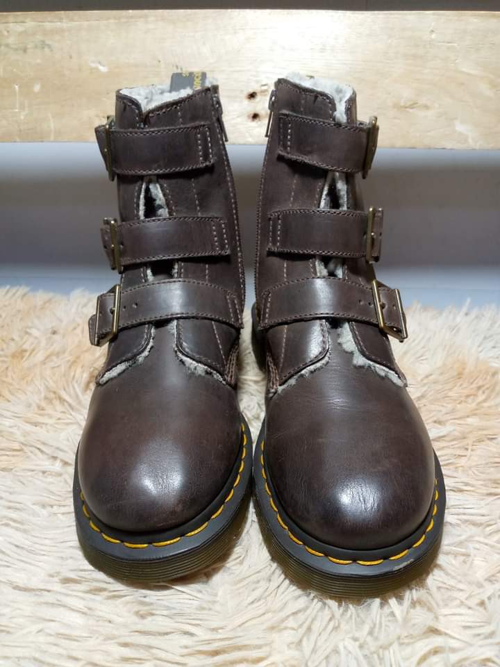 Dr martens outlet billie buckle boot