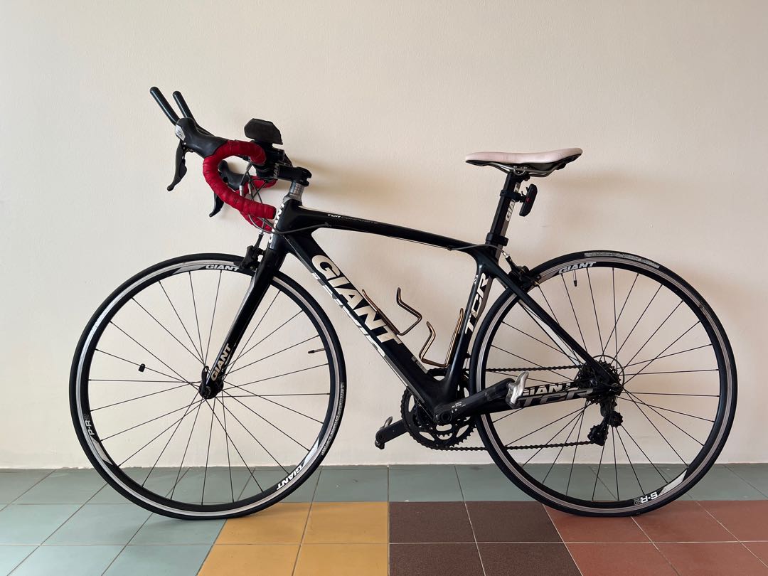 Giant Road Bike Sports Equipment Bicycles Parts Bicycles on