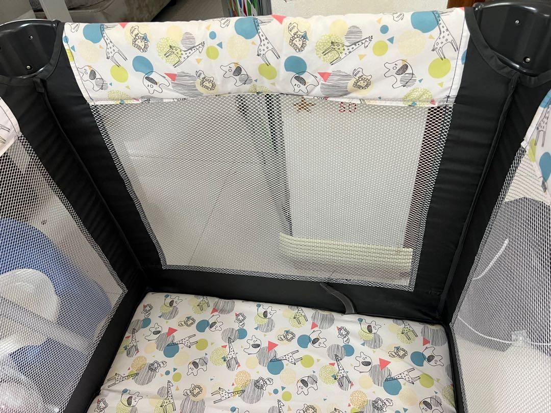 Graco Playpen, Babies & Kids, Baby Nursery & Kids Furniture, Cots