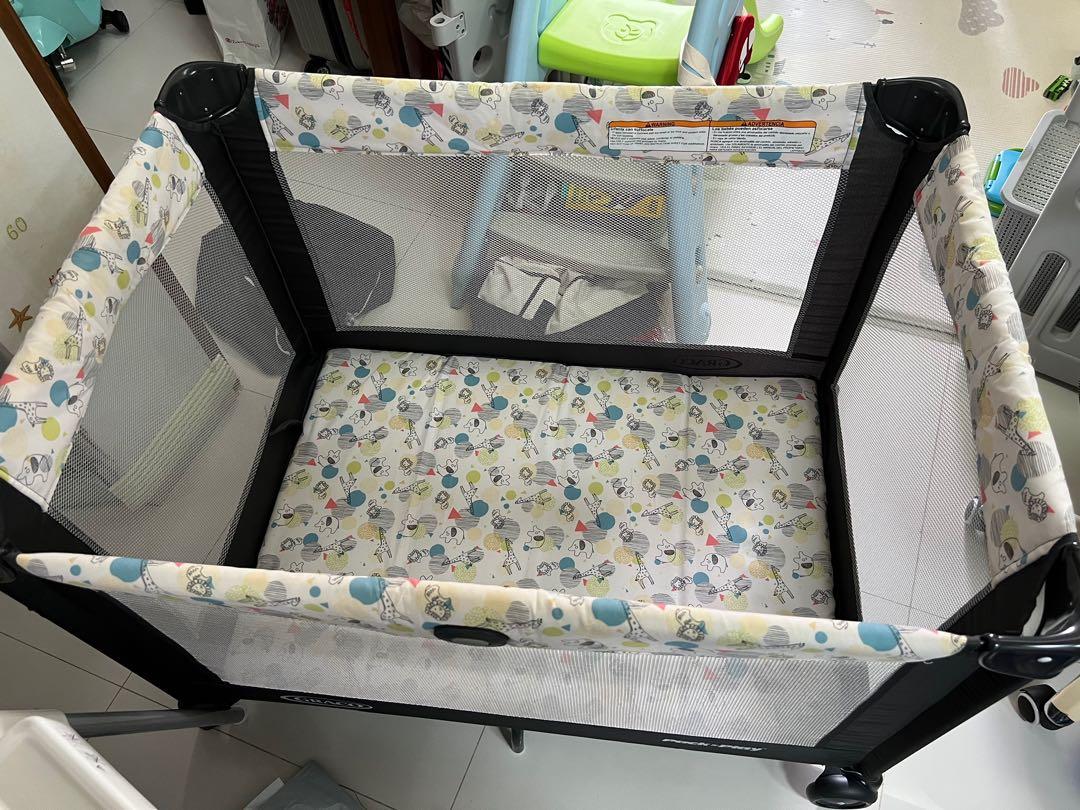 Graco Playpen, Babies & Kids, Baby Nursery & Kids Furniture, Cots