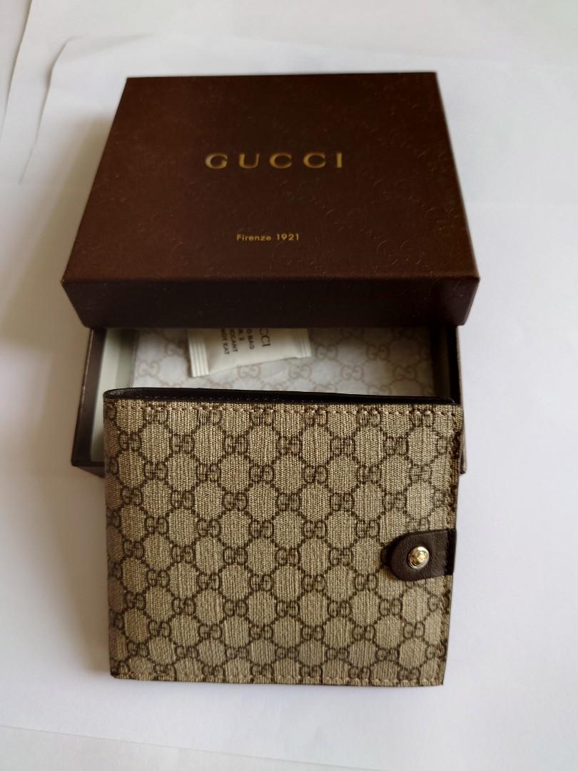 Gucci 英國短款銀包HK1200, 名牌, 手袋及銀包- Carousell