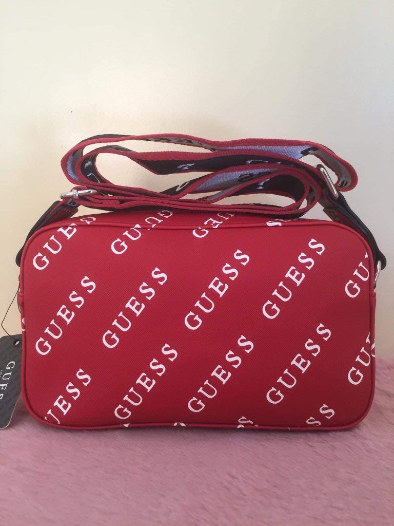 Guess Wayne Camera Crossbody, Women's Fashion, Bags & Wallets, Cross