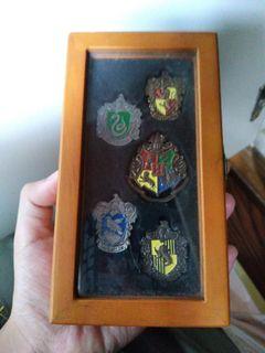 Harry Potter Hogwarts House Crest Pins with Wooden Box