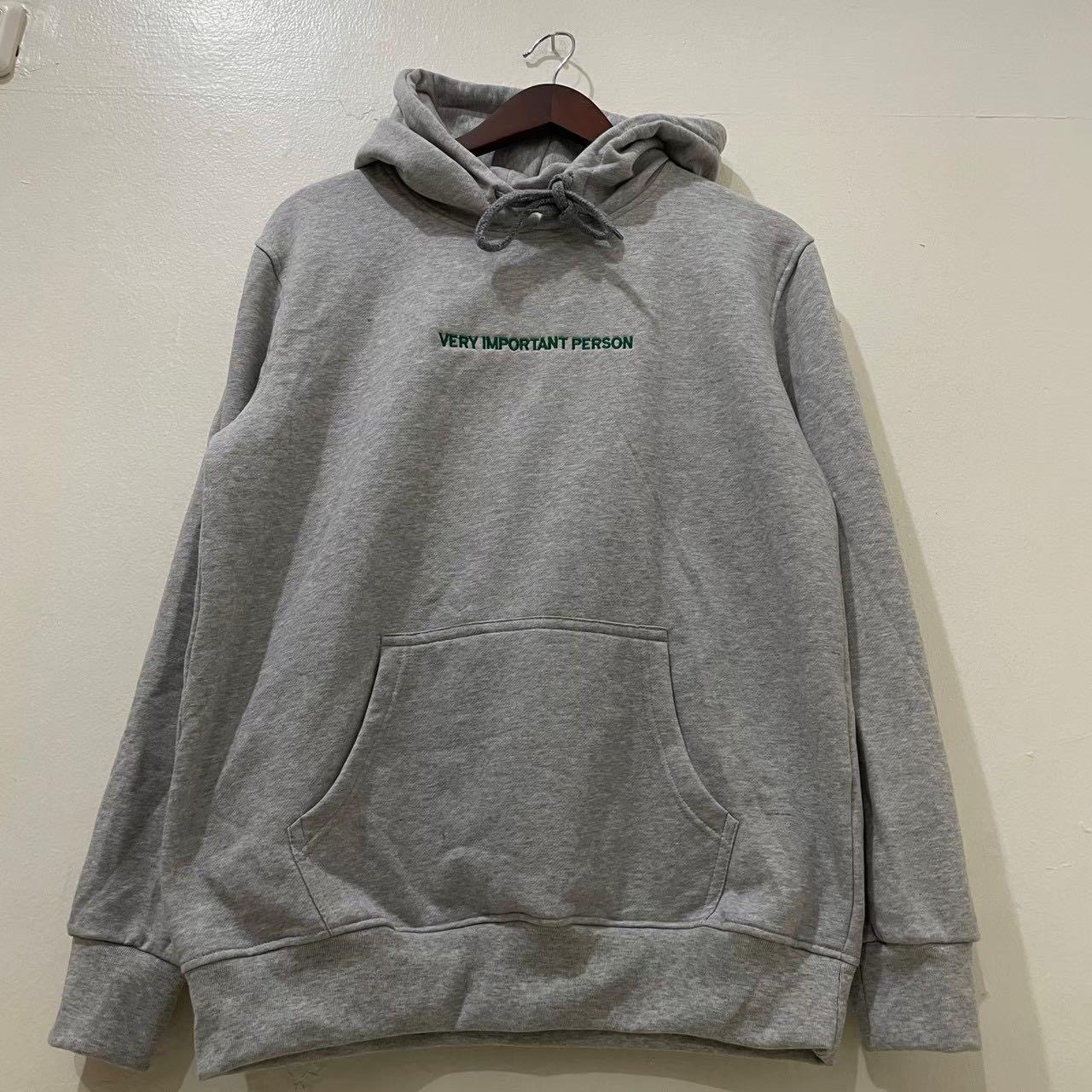 H&m very hotsell important person hoodie