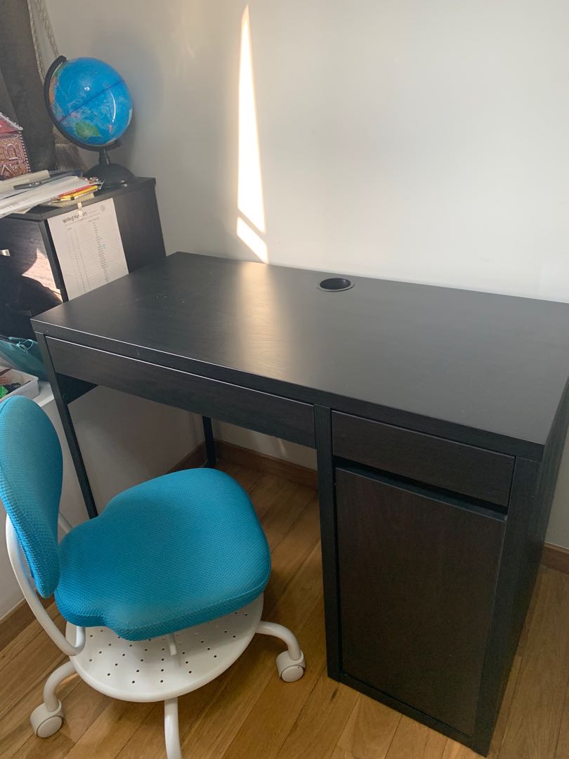 Ikea study desk and chair Clearance