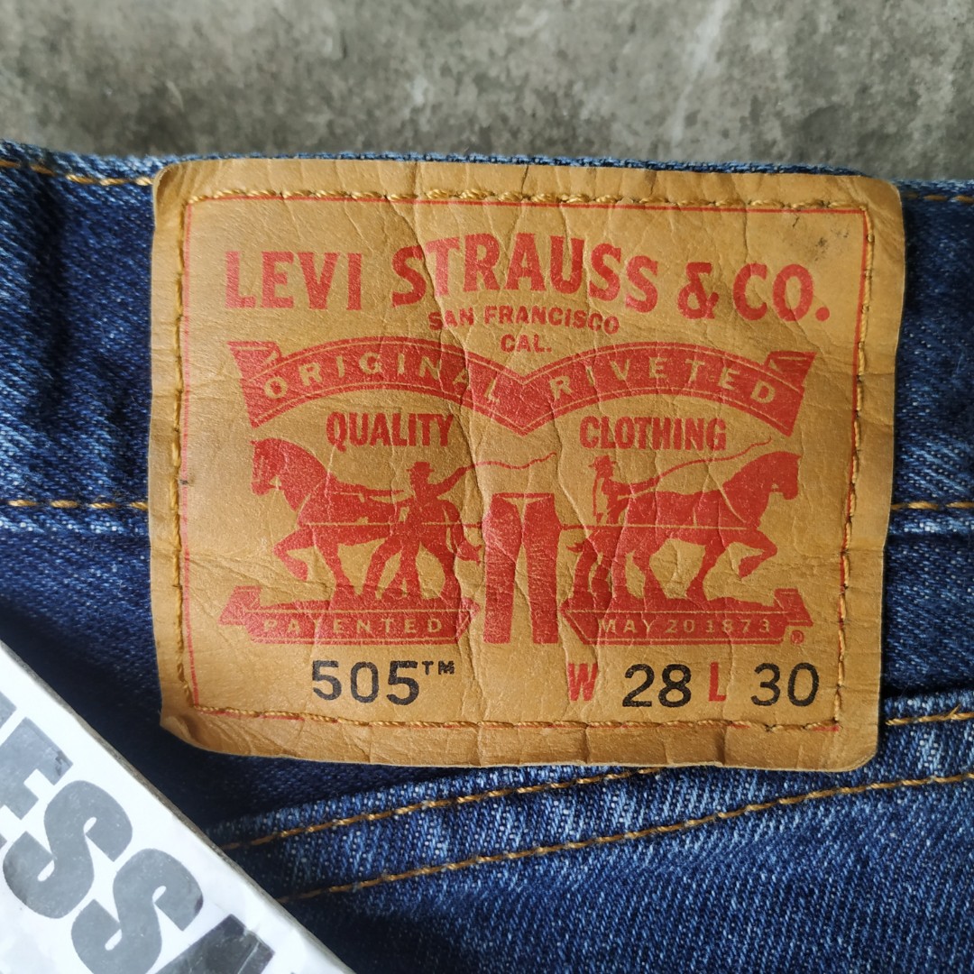 Levi's 505 Regular Fit Jeans - Men's