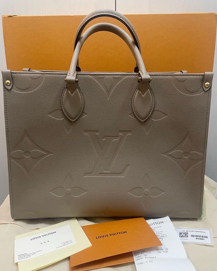 Like new! OTG MM Empreinte (Category: Luxury Bags & Wallets) located in Taguig. Submitted by dangruizdee (Listing ID 1175351227, Image 1). Description: In Tourterelle color Comes complete with box, dustbag, paperbag, care cards and original purchase receipt.