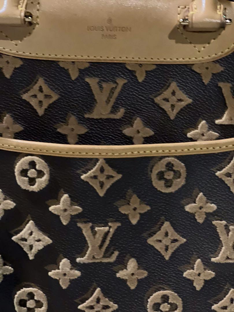 Louis Vuitton Limited Edition Caramel Monogram Tuffetage Deauville