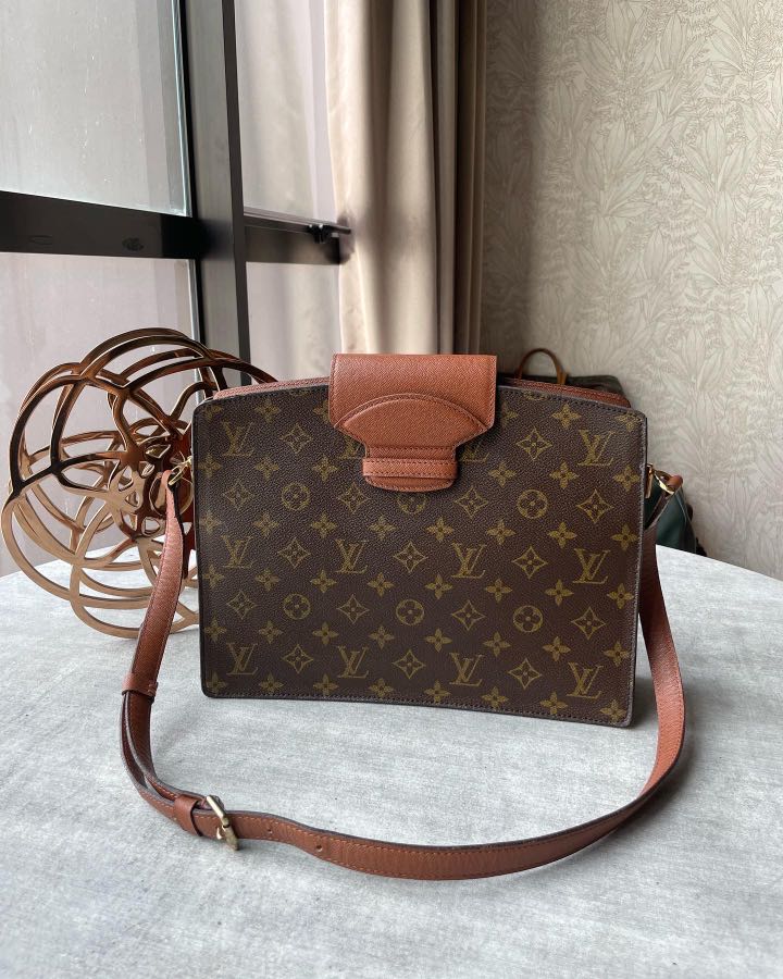 JZC7846 Monogram Vintage Popincourt Haut, Luxury, Bags & Wallets on  Carousell