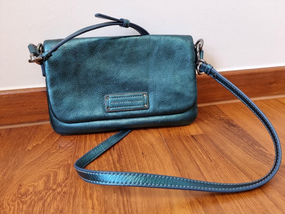 Marc jacobs percy leather crossbody bag hotsell