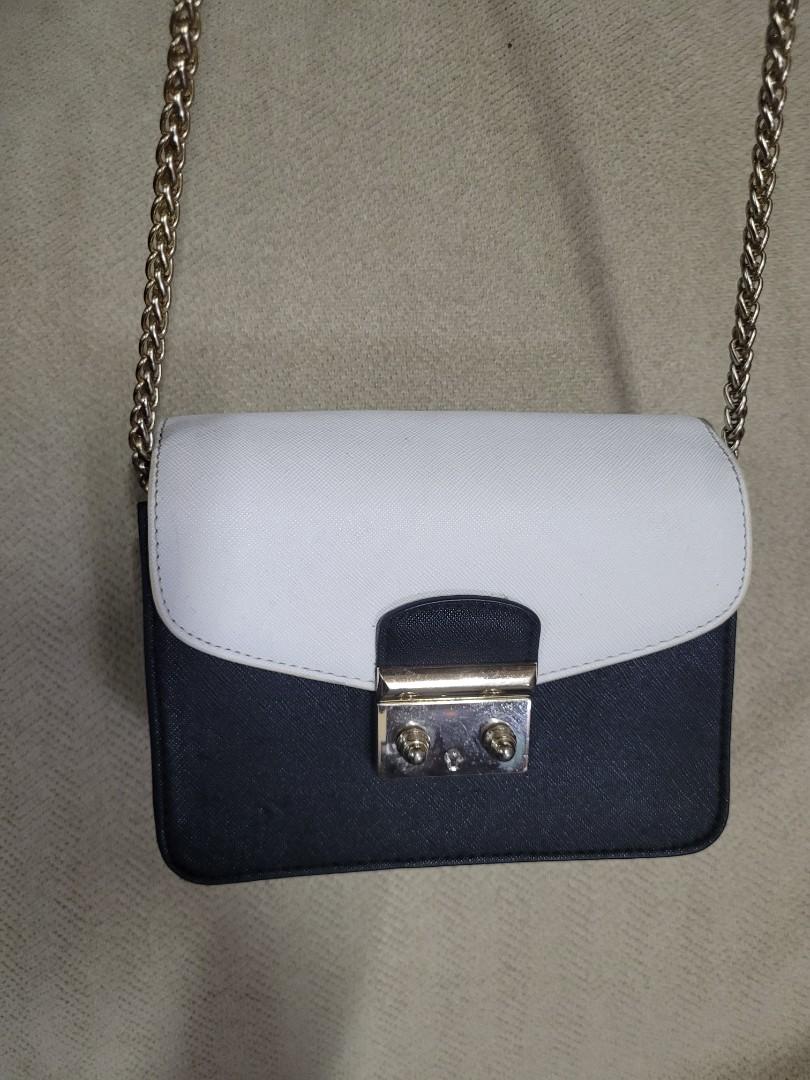Mexican sling bag Women s Fashion Bags Wallets Shoulder Bags on Carousell