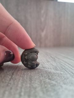 (Category: ) located in . Submitted by crystalgemstone27 (Listing ID 1175296672, Image 1). Description: .