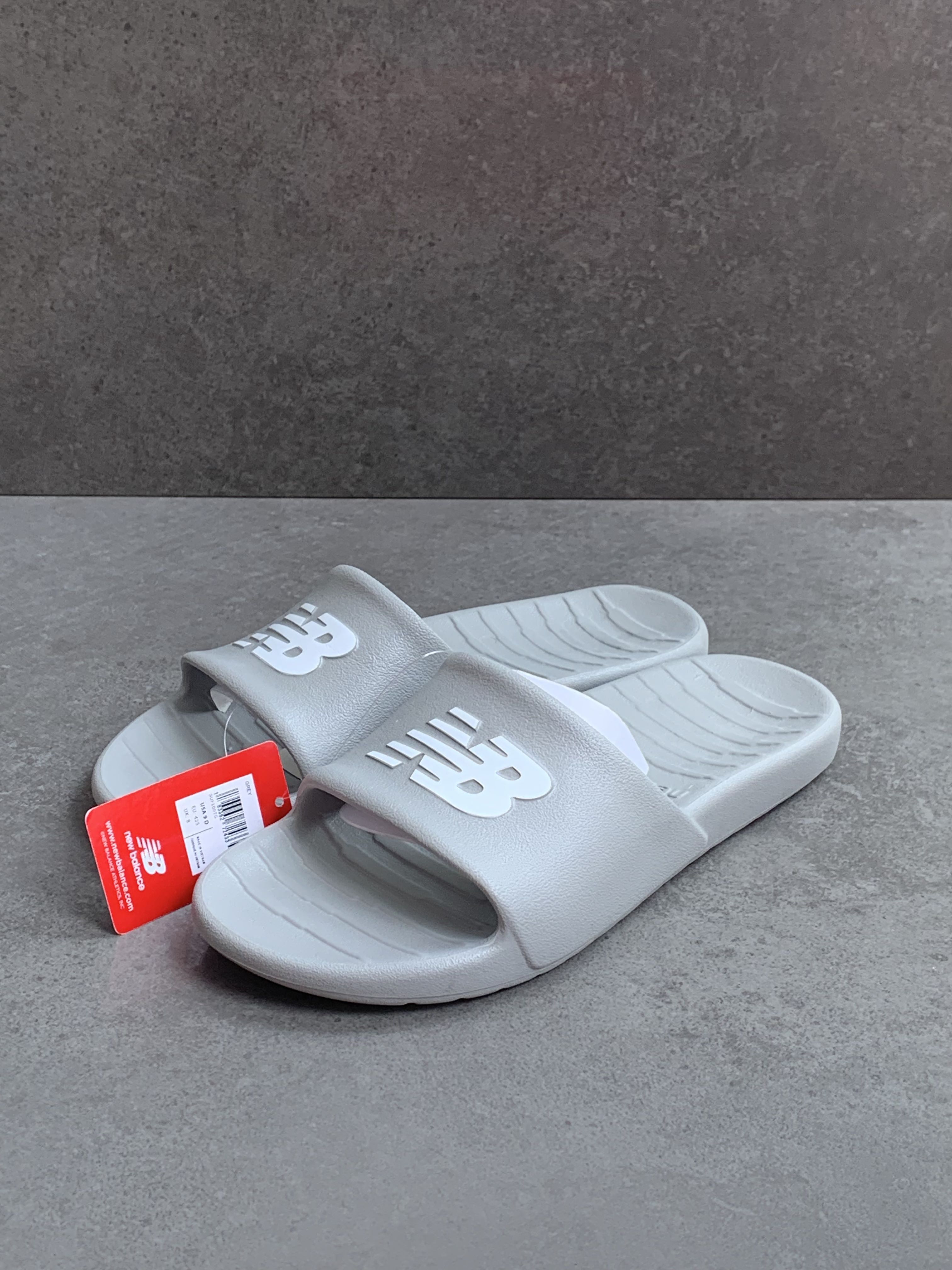 New balance men's store 100 v1 slide sandal