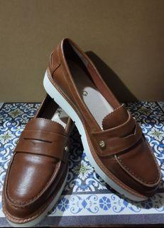 Nieve Pumped Up Loafers
