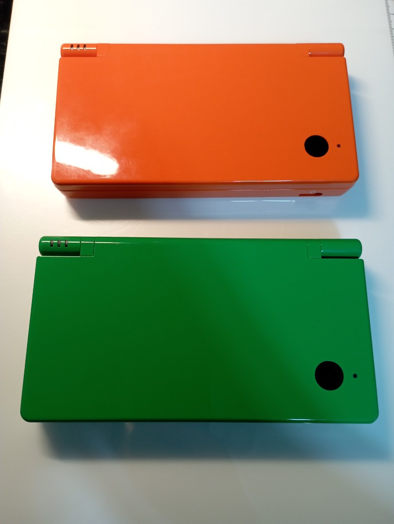 RARE Nintendo DS (Dsi Mario Party Exclusive Glossy Green and Orange