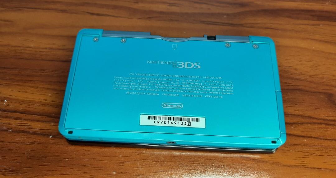 Nintendo Old Regular 3DS Cyan blue (CFW W/32gb Memory Card & US Version
