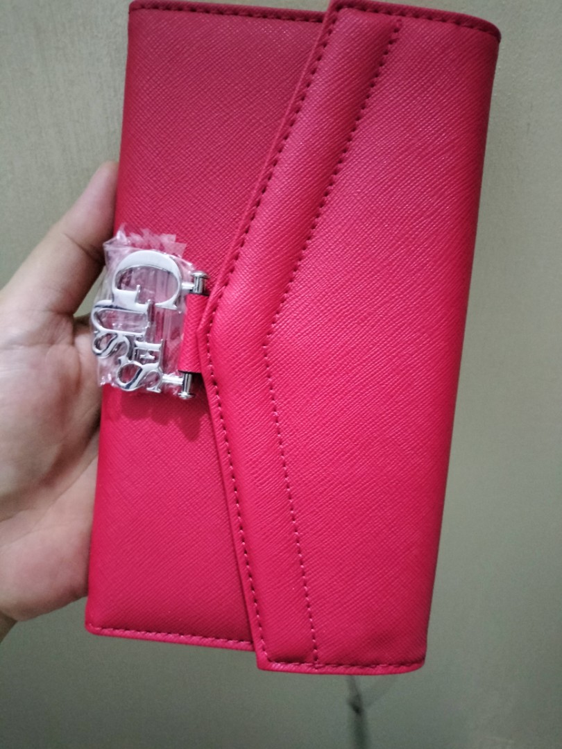 Original Guess wallet USA, Women's Fashion, Bags & Wallets, Wallets