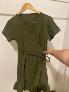(Category: ) located in . Submitted by nomnomgopreloved (Listing ID 1175391384, Image 1). Description: .