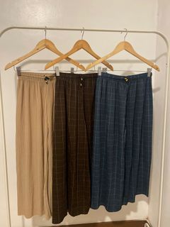 (Category: ) located in . Submitted by nomnomgopreloved (Listing ID 1175388381, Image 1). Description: .