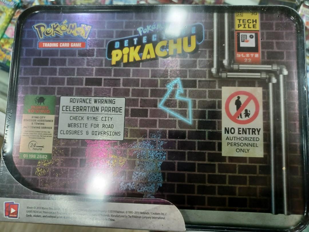 pokemon trading card game detective pikachu collector chest Pokémon TCG: Celebrations main image 1