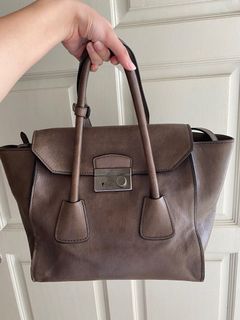 (Category: ) located in . Submitted by somedayreloved (Listing ID 1175309579, Image 1). Description: .