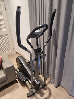 (Category: ) located in . Submitted by deneuve (Listing ID 1175315904, Image 1). Description: .