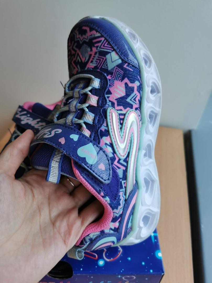 Girls skechers size 2 new arrivals