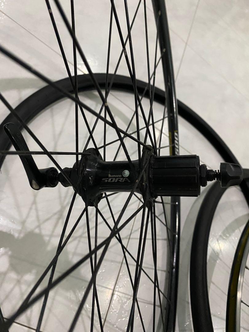Shimano sales sora wheelset