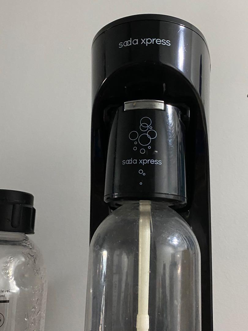 Soda Xpress Sparkling Water Maker, TV & Home Appliances, Kitchen Appliances, Other Kitchen