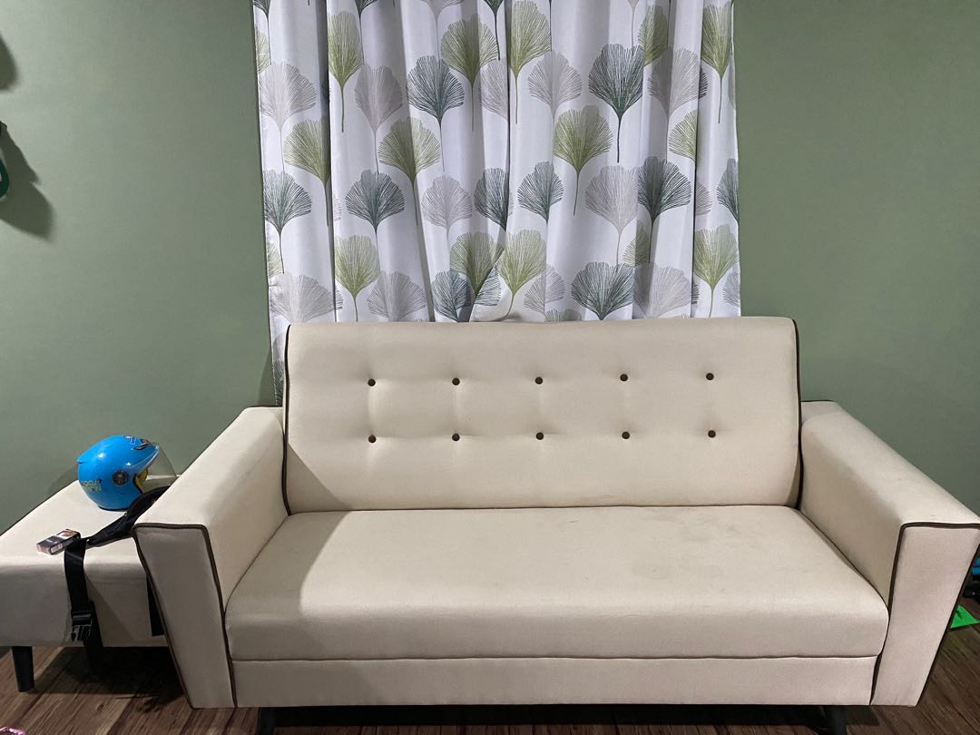 Sofa to letgo, Furniture & Home Living, Furniture, Sofas on Carousell