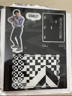 （分類：）位於 。 由 KK_H0 提交（商品編號 1175382587，圖片 1）。簡介： 。