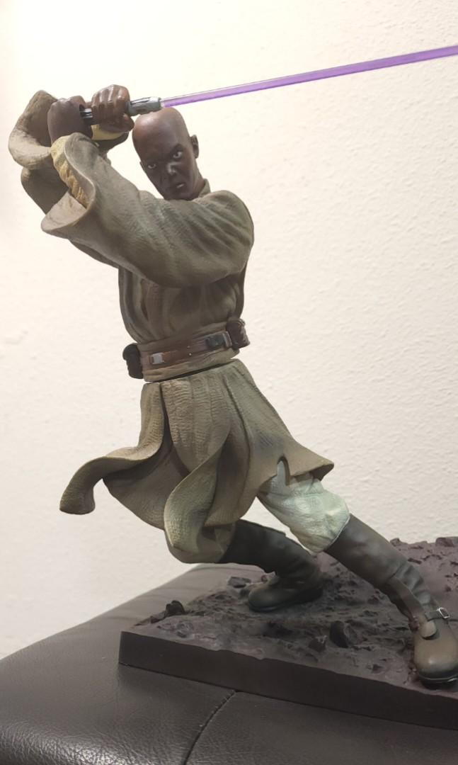 Star Wars Kotobukiya Mace Windu and Yoda, Hobbies & Toys, Memorabilia