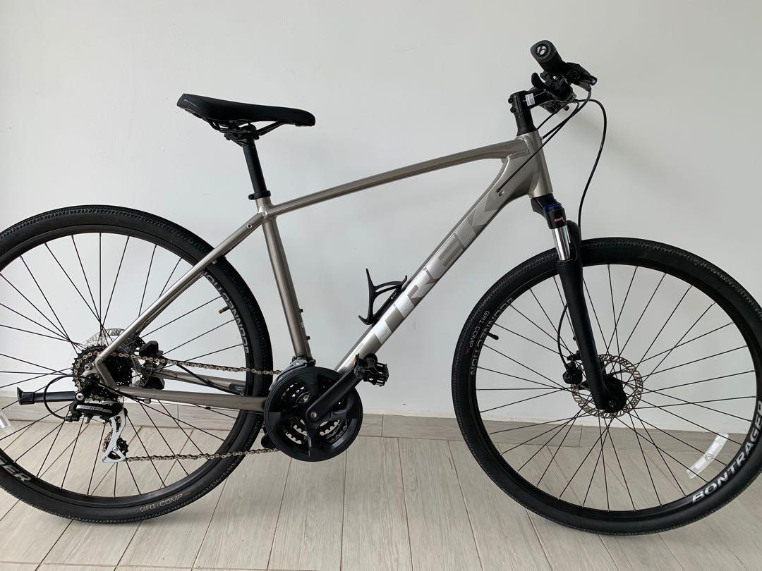 Trek hybrid hotsell dual sport 2