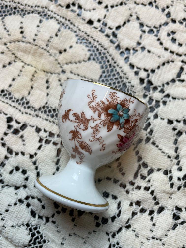 Vintage Egg Cup Holder, Hobbies & Toys, Collectibles & Memorabilia